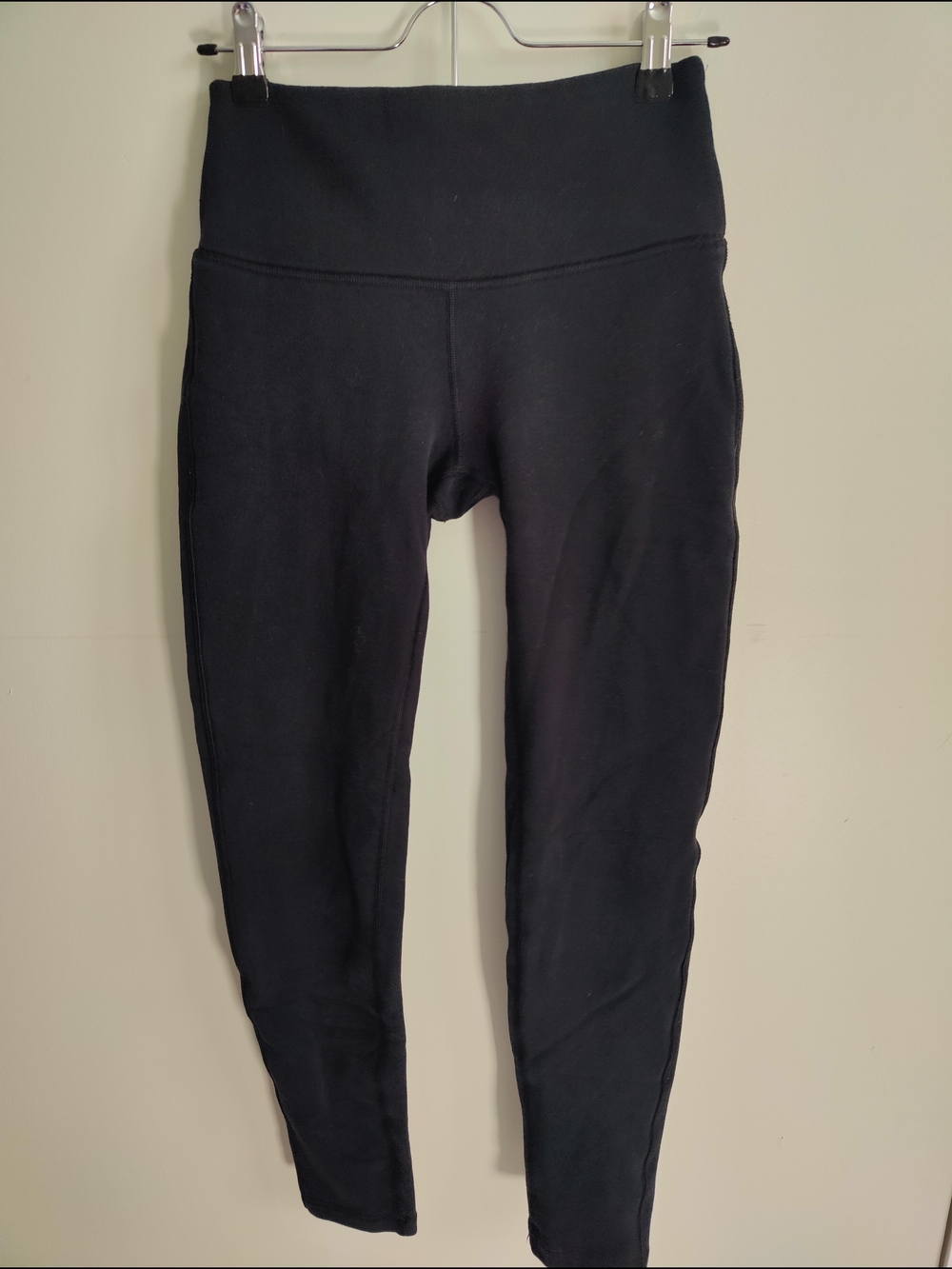Lululemon fleece lined high waisted leggings size 4